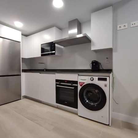 Apartamento La Estacion Con Terraza Gijón Eksteriør bilde